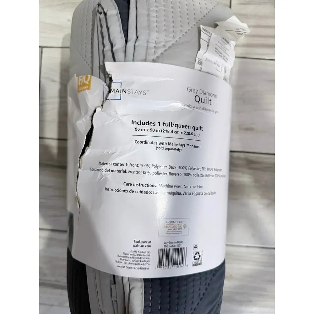 Mainstay reversible quilt